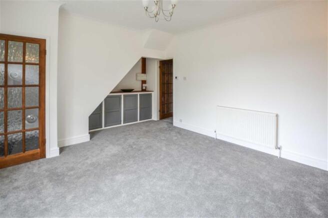 SITTING ROOM