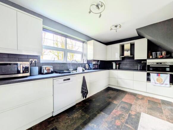 a117ca1c-f948-4e39-8249-2a44ed2dbc7f