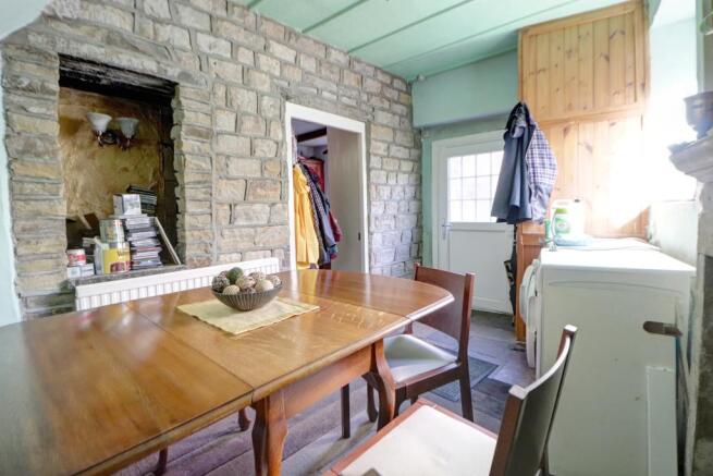 Dining Room Pic1