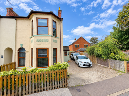 The Street, Corton, Lowestoft, NR32 5HW