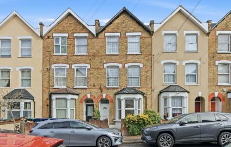 Holly Park Road, London