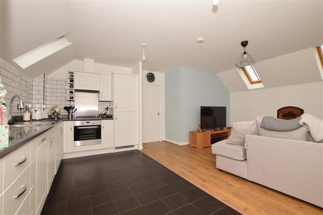 Kitchen/ Living Area