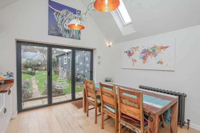Kitchen/Dining