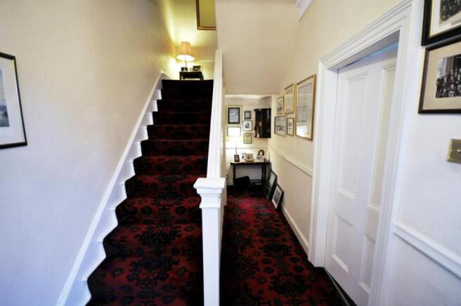 Hallway.jpg