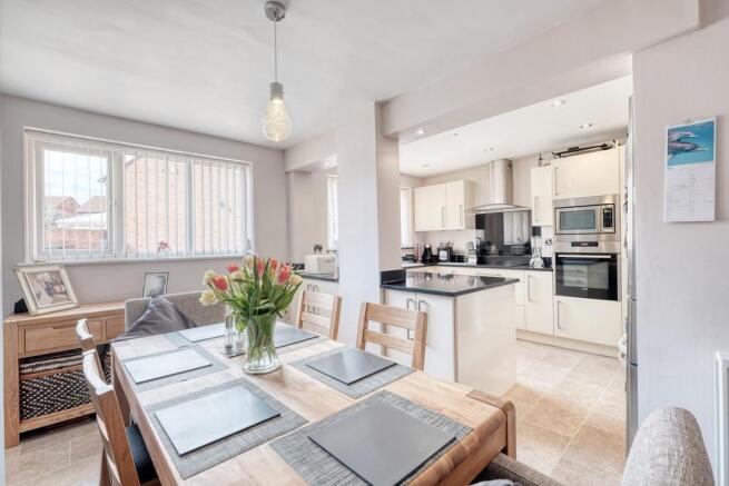 Kitchen / Diner
