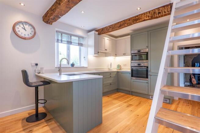 Kitchen/Breakfast Room
