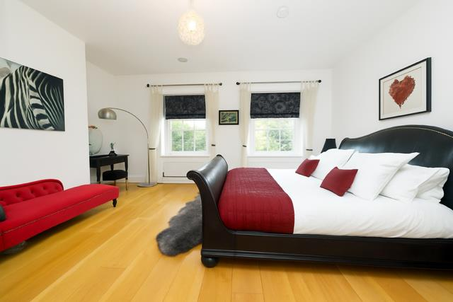 Master bedroom Bedroom 1.png