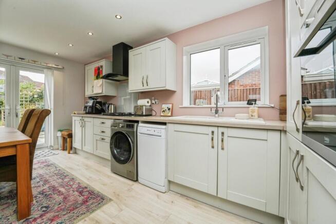 Kitchen 3