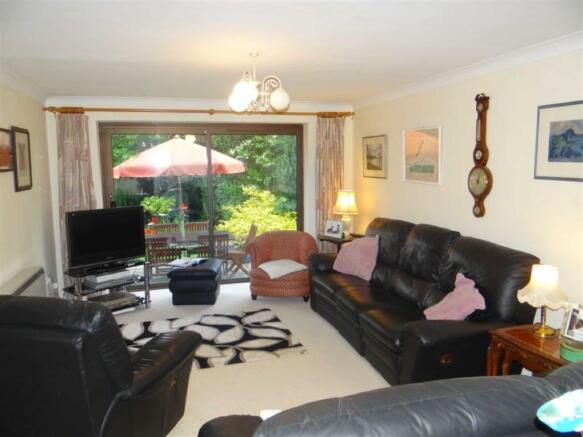 Lounge: