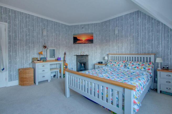 Bedroom 1 (Double)