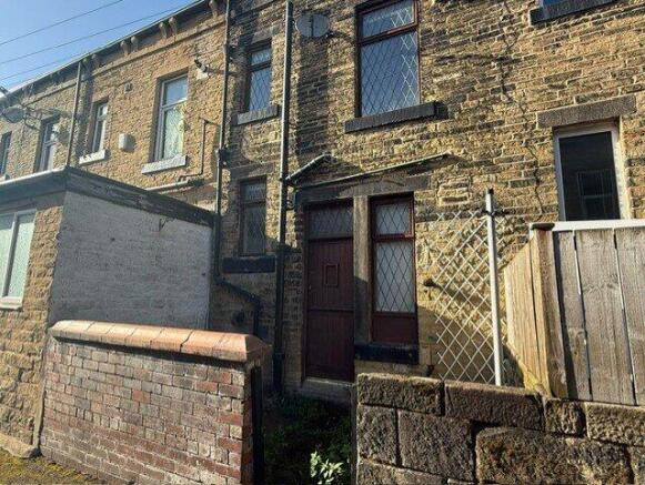 3 bed Terraced for sale Image 10