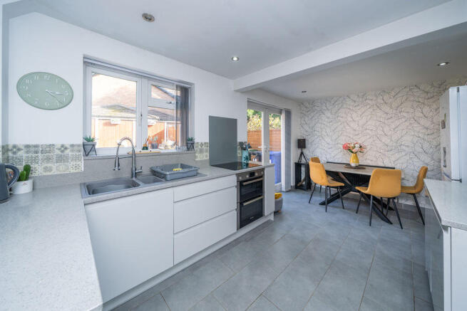 Barratts Croft, Brierley Hill photo 4