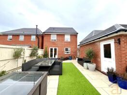 14, Birdling Drive, Southport PR8 5BW