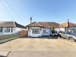 32, Ridgeway, Rayleigh SS6 7BJ