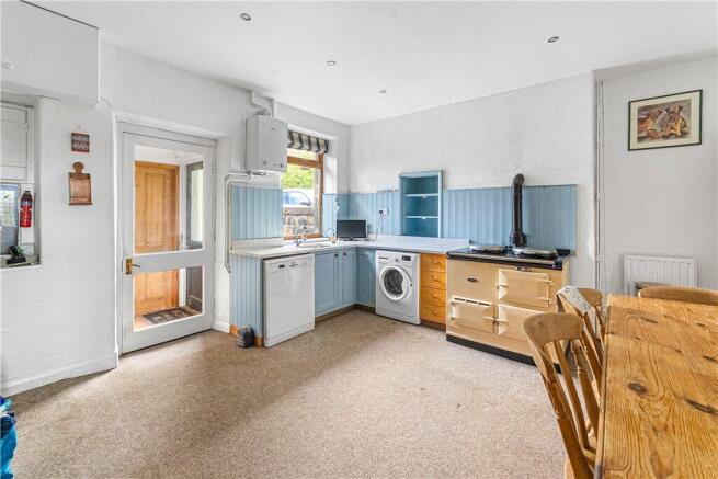 3 bed Semi-Detached for sale Image 7
