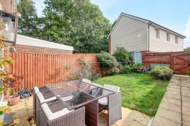 Photo 16