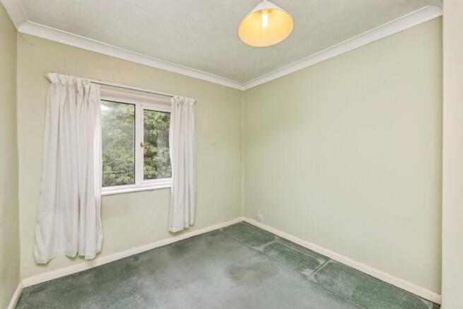 3 bed Terraced for sale Image 8