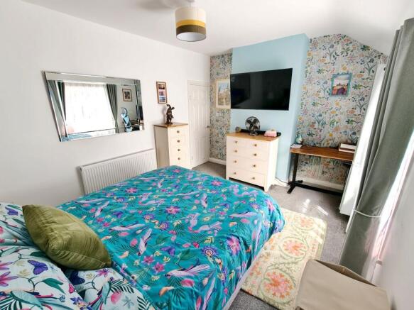 3 bed Town House for sale Image 10