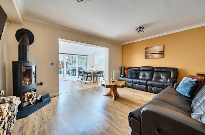 1432495-13-69c3e6...