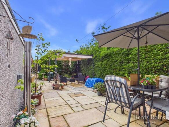 3 bed Semi-Detached for sale Image 11