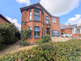 43, Parkhurst Road, Newport PO30 5HU