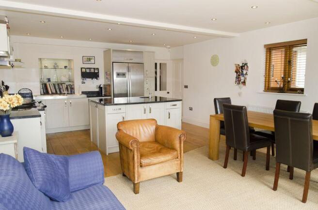 Kitchen/Breakf...