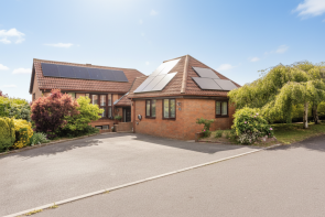 14, Cabot Rise, Bristol BS20 6NX