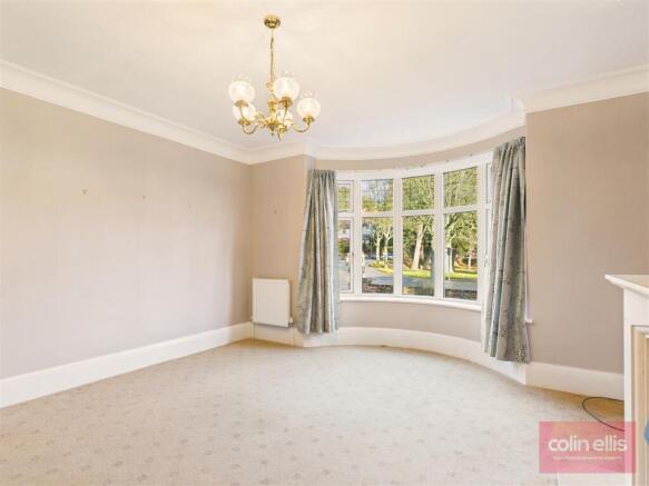3 bed Semi-Detached for sale Image 4