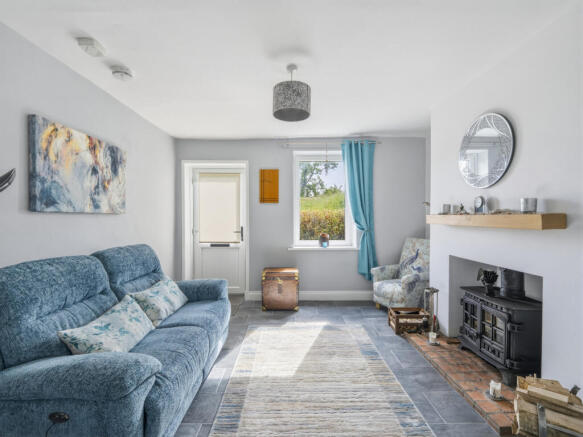 2 bed Terraced for sale Image 5
