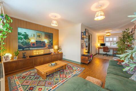 Stow Park Drive, Newport, NP20