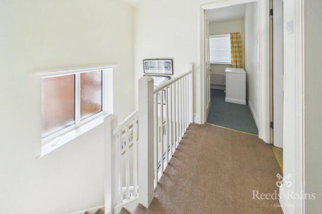 3 bed Semi-Detached for sale Image 10