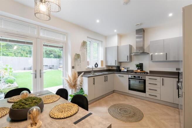 17 Mara Drive-001.JPG