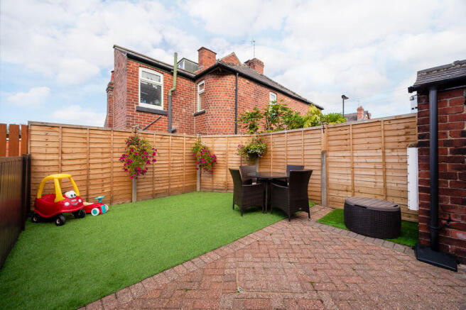 3 bed Terraced for sale Image 4