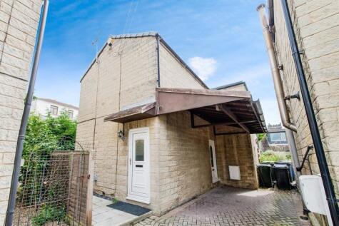 Hall Court, Brotherton, Knottingley, North Yorkshire, WF11