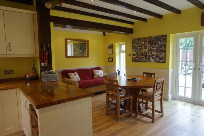 Kitchen / Diner