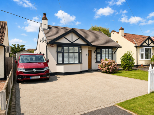 4-bed house on The Leas, Ingatestone, CM4, £780,000