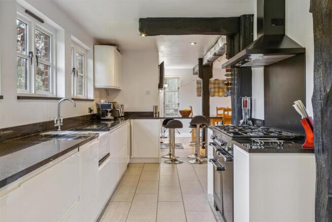 Kitchen/Breakfast Room