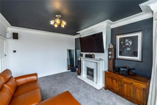 3 bed Semi-Detached for sale Image 5