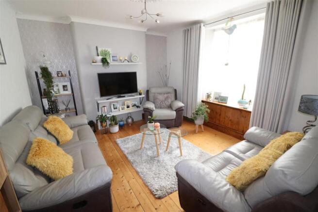 Sitting Room.JPG