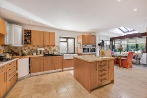 30, High Street, Tetbury GL8 8NF