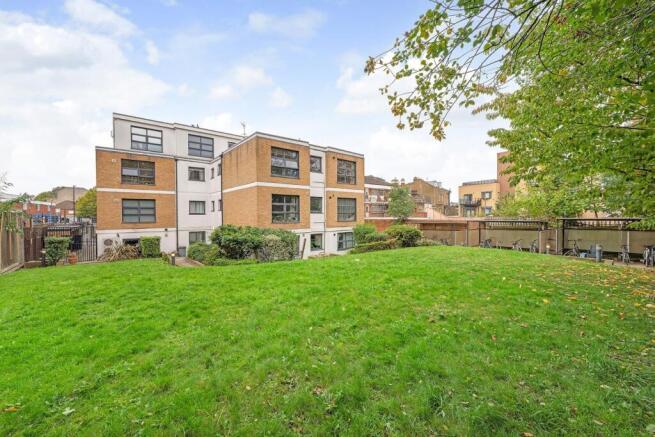 Communal garden (1).JPG