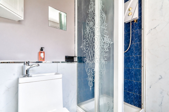 2 bed Terraced for sale Image 7