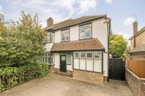 2, Clinton Avenue, East Molesey KT8 0HS