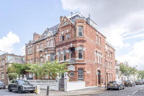 Flat E, 21, Parsons Green, London SW6 4UL