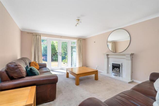 2220 Stratford Road_4.jpg