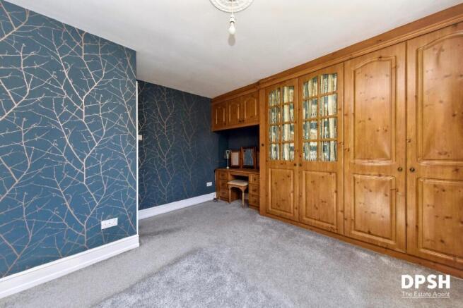 4 bed Terraced for sale Image 10