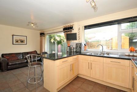 Kitchen/Day Room