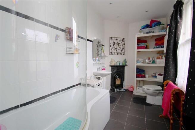 Photo 11