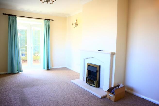 Stoke Rd - Living Room