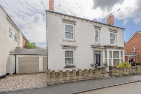 Heath Street, Old Quarter, Norton, Stourbridge, DY8 1SB
